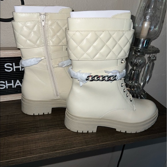 ‼️ NWOT ‼️Combat Boots ‼️ - Picture 5 of 8